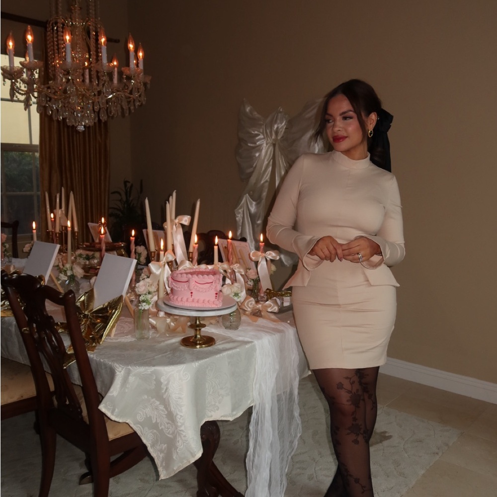 Elegant Cream Party Dress
